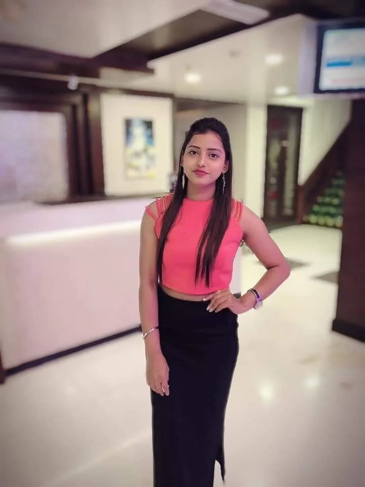 Hiral Mumbai Escort